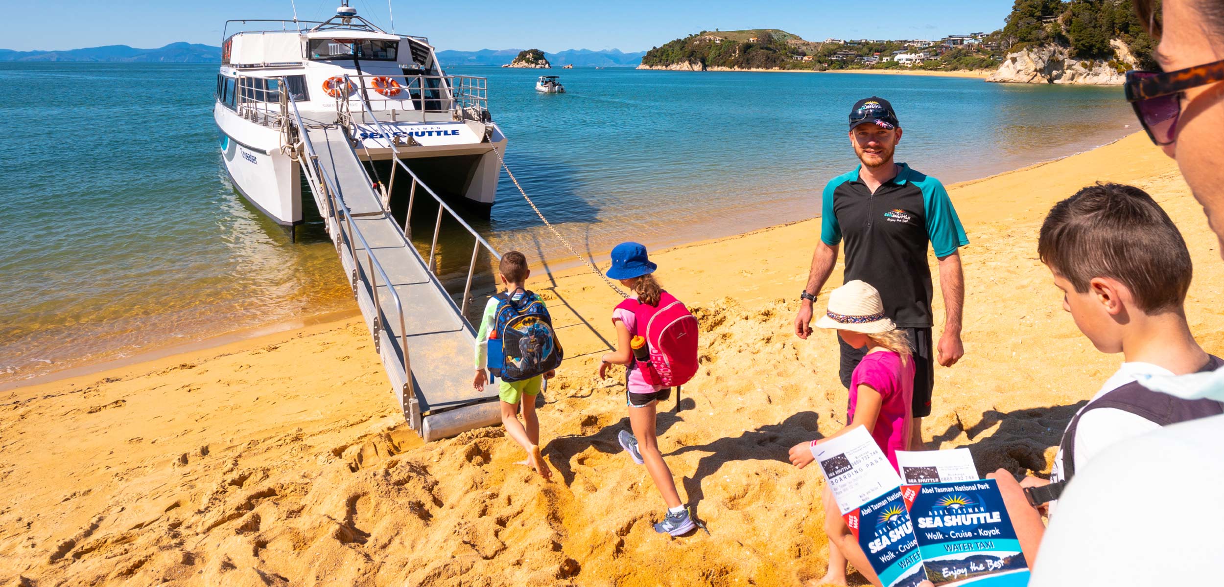 Kids Travel Free October School Holidays 2022